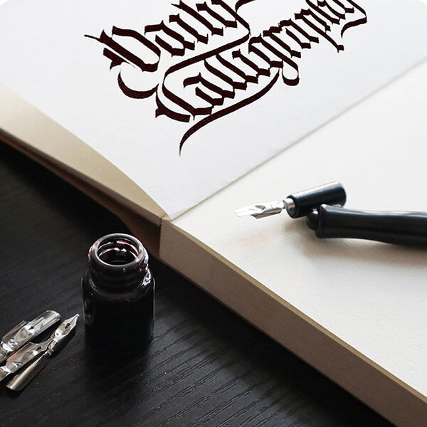 Oblique Calligraphy Dip Pen Set